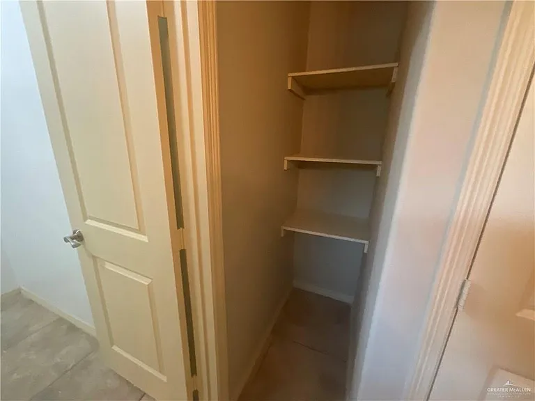 2707 E Garfield Ave #A — Photo 15
