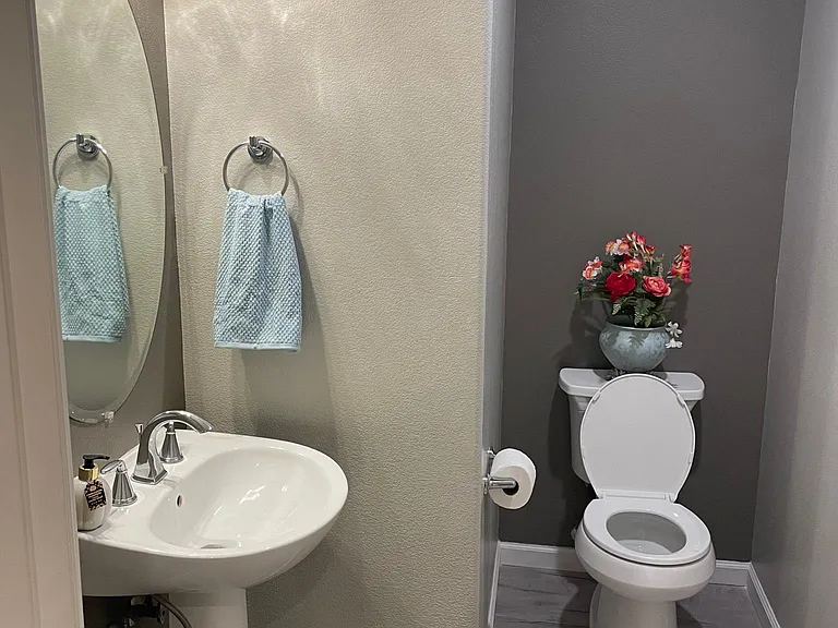 55 Waterford Ct — Photo 18