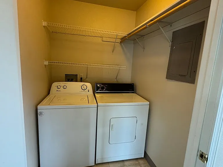 804 E White Birch Ave. — Photo 5