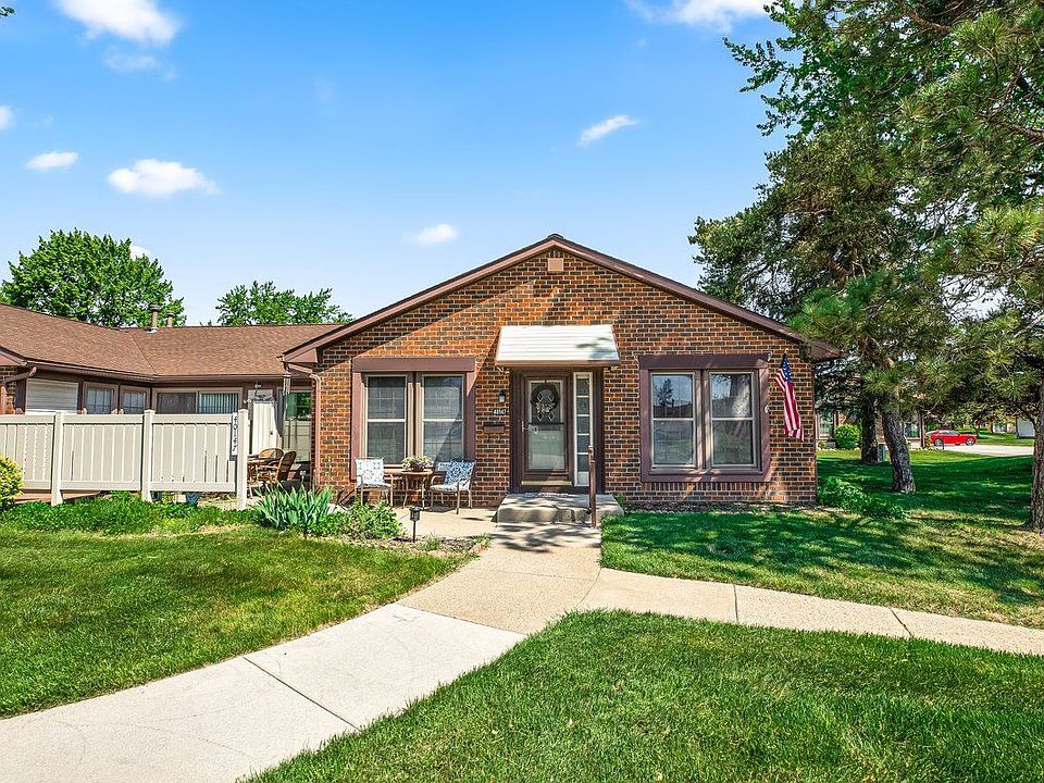 1st image of 40147 Newport Dr #342