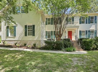 111 Haley House Ln, Cary, NC 27519
