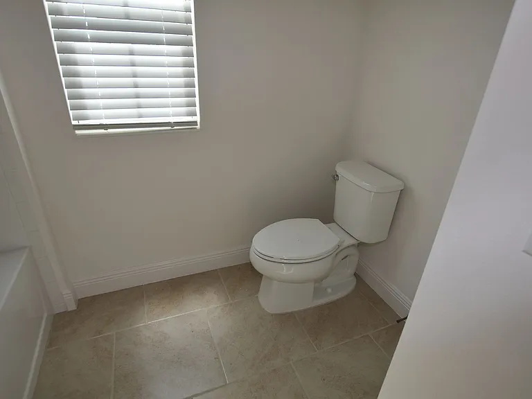 1845 Ross Hammock Ave — Photo 34