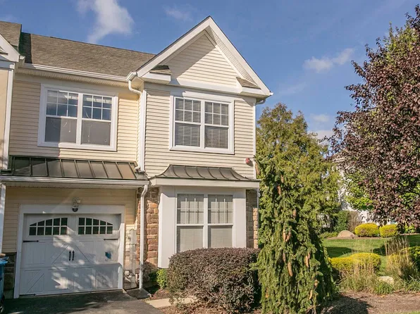 46 Old Cedarbrook Rd, Wyncote, PA 19095