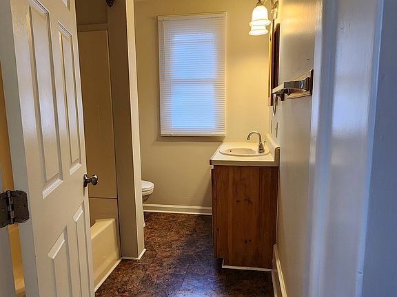 5th image of 530 2nd Ave
