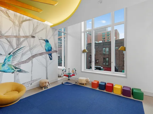 29-18 41st Avenue image 15 of 23