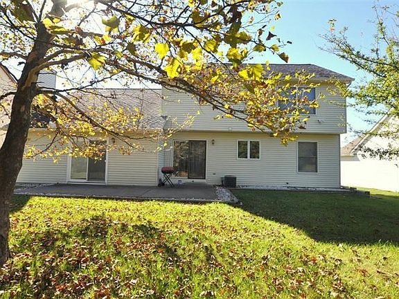 5th image of 2415 Tamarack Ct