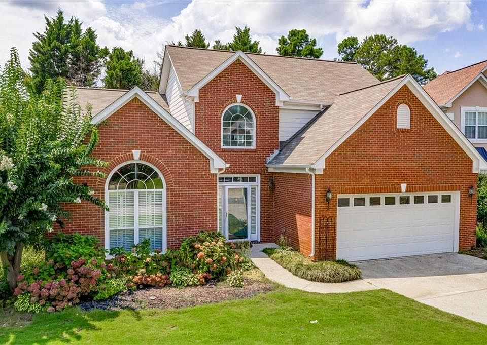 1st image of 3988 Shallowford Green Ct