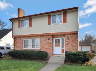 1564 Cottage Ave E, Saint Paul, MN 55106