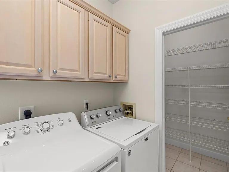 3954 Hamilton Club Cir #14 — Photo 38