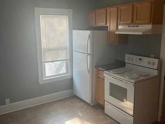 4th image of 4615 Colfax Ave N #2