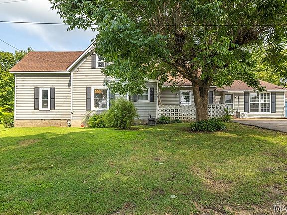 4th image of 497 E Crumb Ave