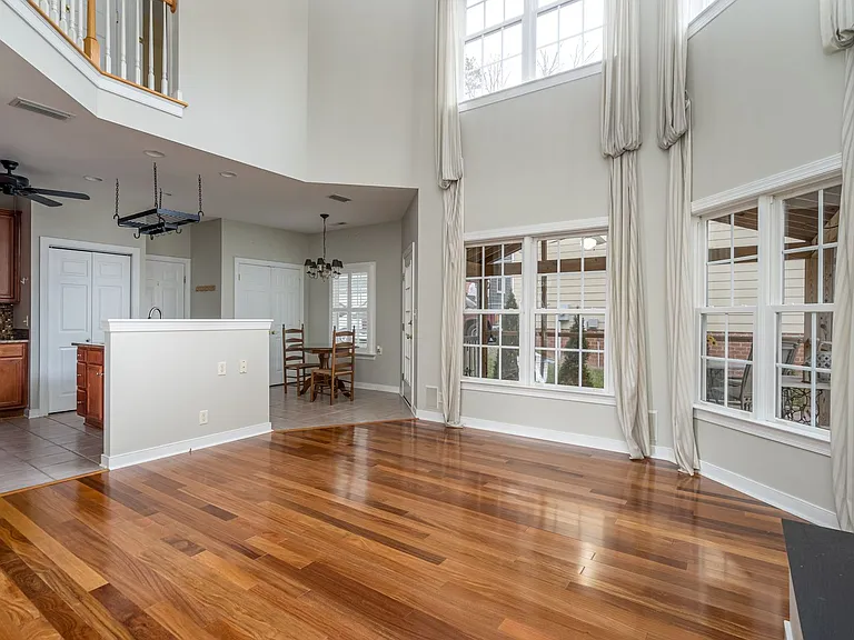 421 Suri Dr — Photo 14