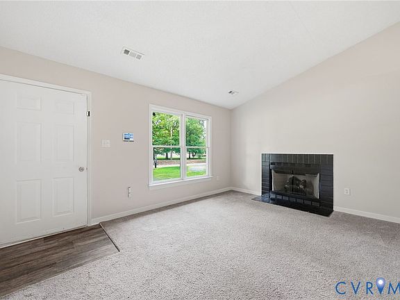 4th image of 716 Glen Cove Dr