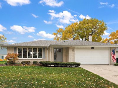 7749 Palm Dr, Orland Park, IL, 60462