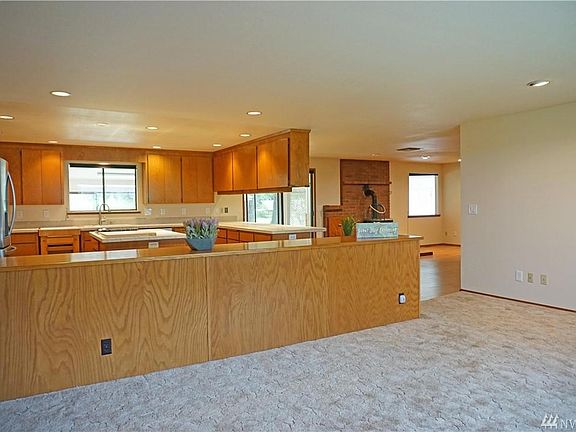 4th image of 6033 Correa Ct SW