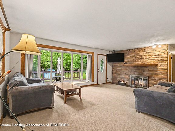 2nd image of 6950 Delta River Dr