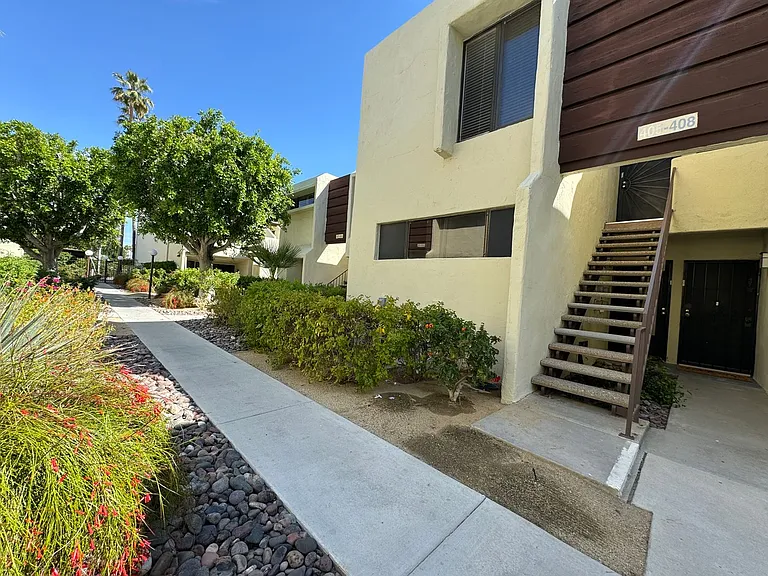 1655 E Palm Canyon Dr #408 — Photo 17