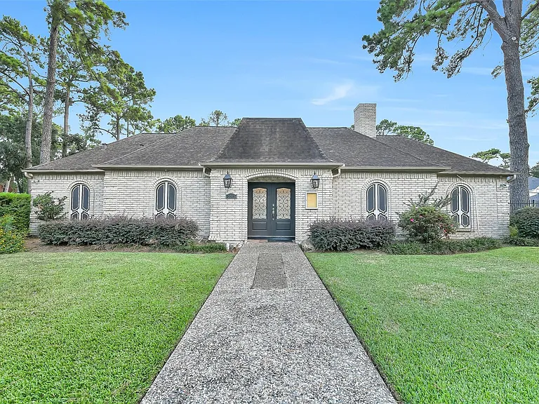 3911 Cherry Forest Dr — Photo 47