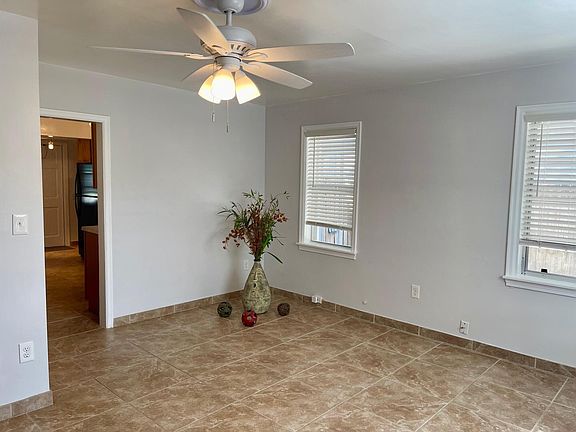 4th image of 526 Worthmore Drive
