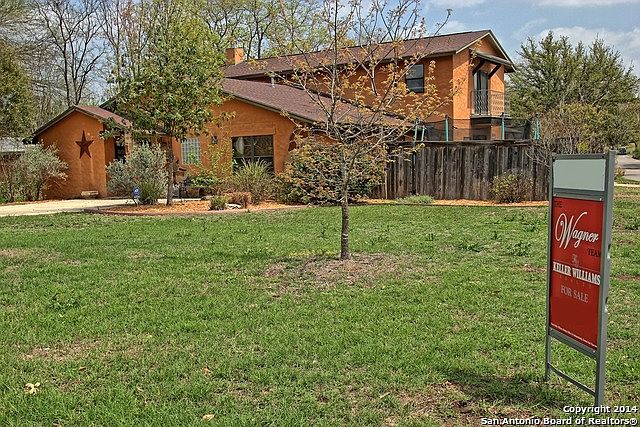 1st image of 102 Verdant Dr