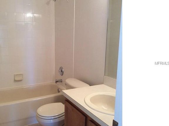 5th image of 156 Blue Heron Ct