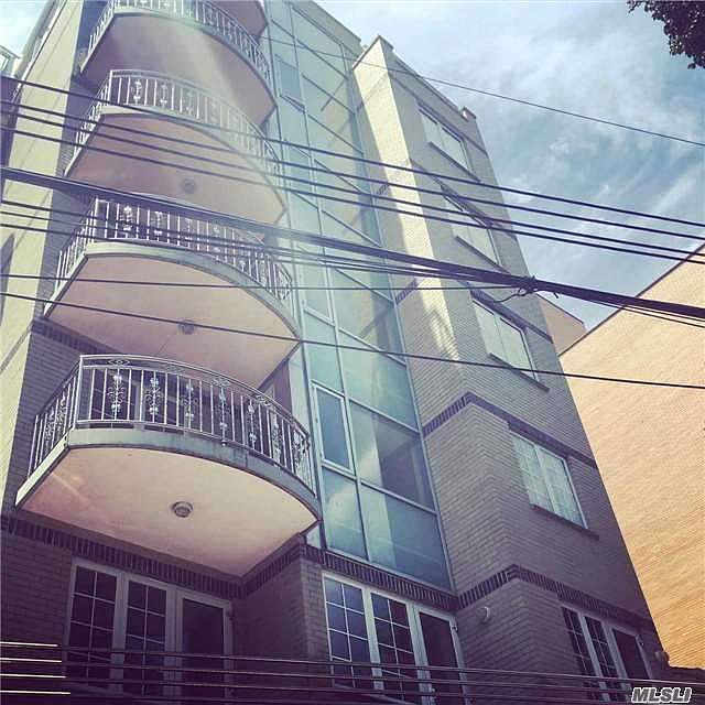 1st image of 3118 Union St #2A