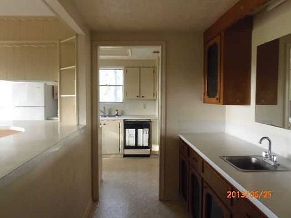 4th image of 3465 Lazy River Dr