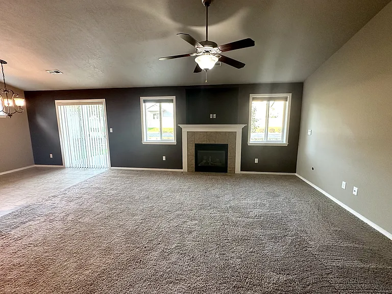 2663 Torrey Pines Way — Photo 3