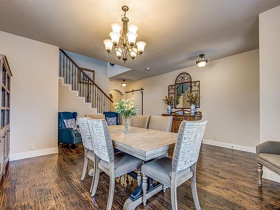 5th image of 1020 Goldenrod Ln