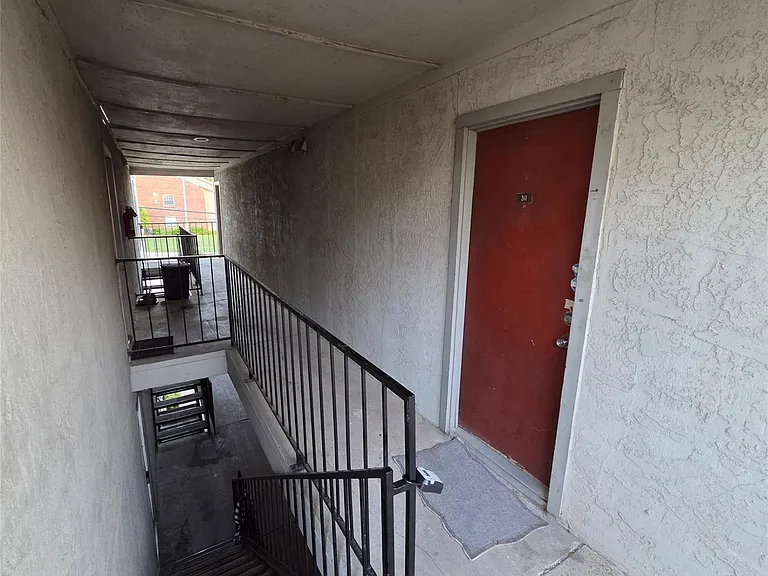 7621 McCallum Blvd #311 — Photo 2