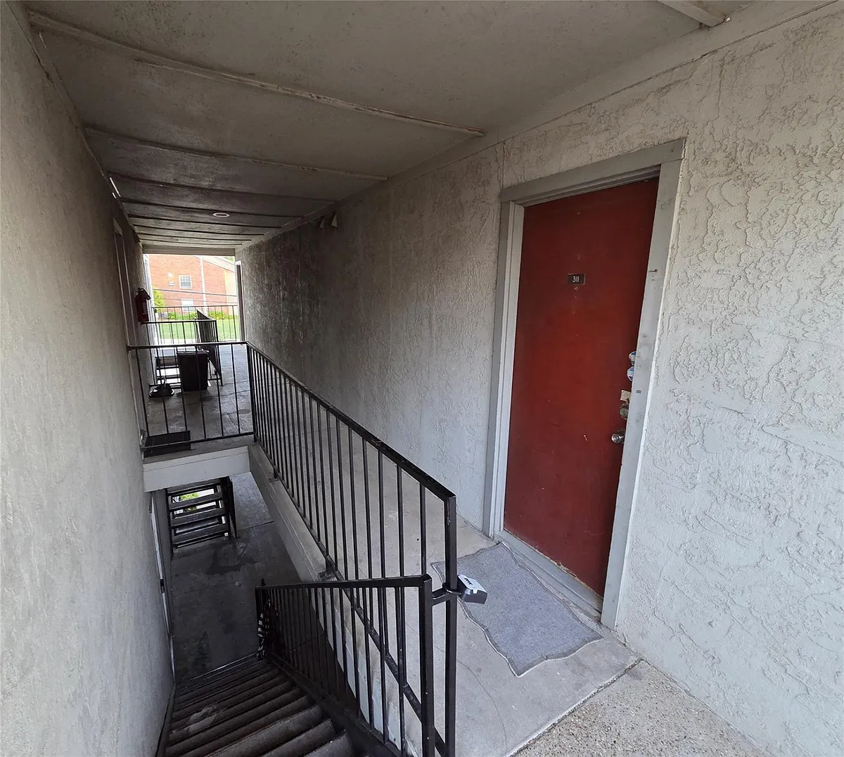 Building Photo - 7621 McCallum Blvd #311
