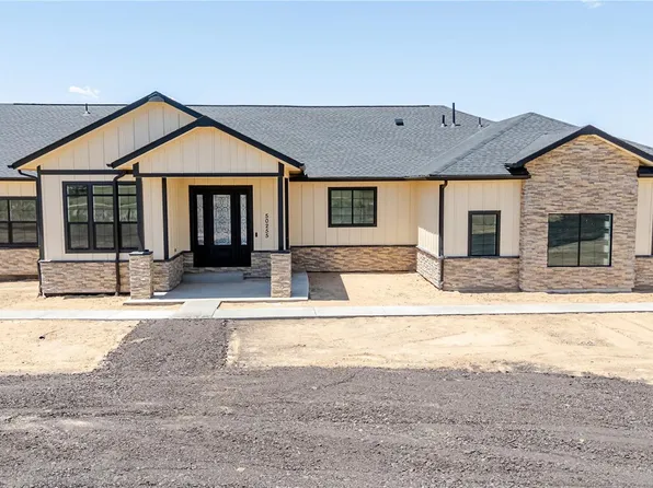 50255 Oak Park Drive, Bennett, CO 80102