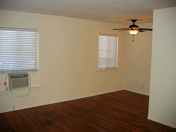 5th image of 561 N Rosemary Ln