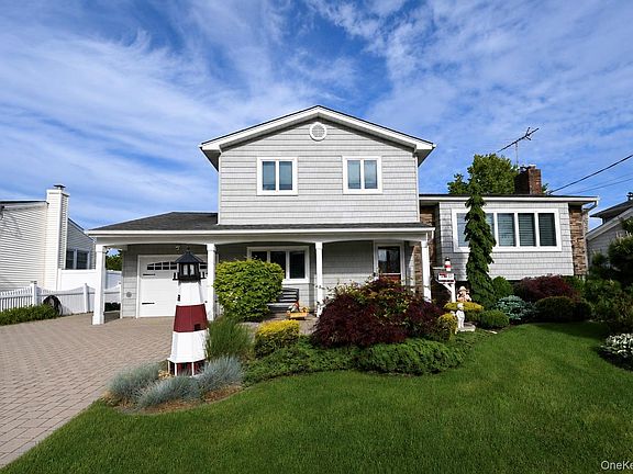 2nd image of 223 W End Avenue