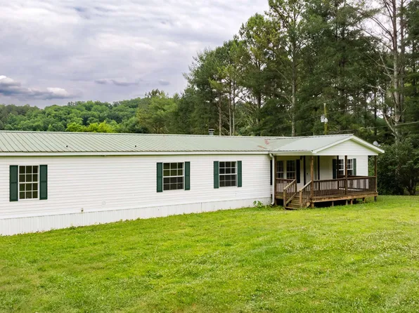 92 County Road 566, Fort Payne, AL 35968