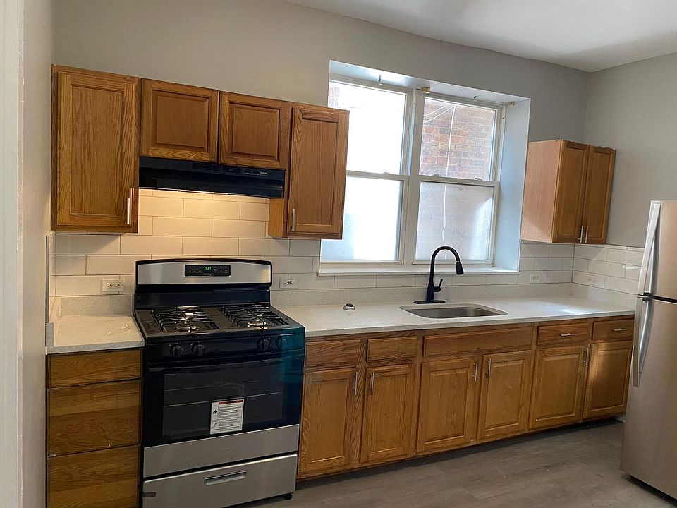 1st image of 1310 S Sawyer Ave #1F