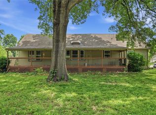3209 N 155th St, Basehor, KS 66007