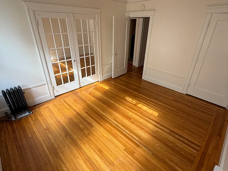 1633 California St #114 — Photo 2
