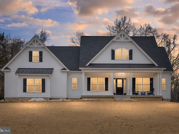 8149 Wahoo Way, King George, VA 22485