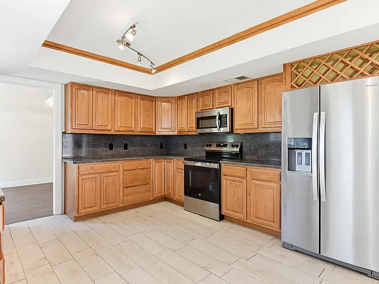 6 Baywood Dr — Photo 34