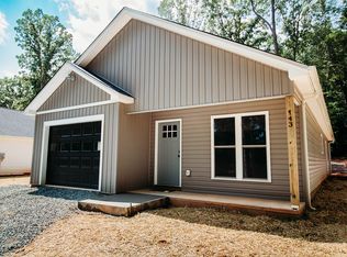 143 Reichard Dr, Madison Heights, VA 24572