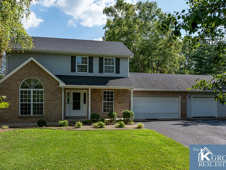 119 Charlotte Cir