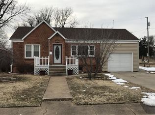 620 Blake St, Ellsworth, KS 67439