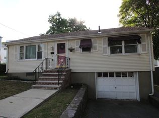 10 Penn St, Revere, MA 02151