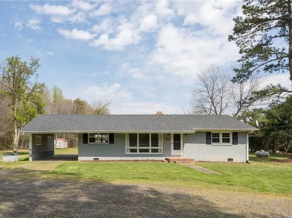 1166 Friendly Rd, Eden, NC 27288