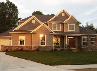 4481 Broadley Cir, Uniontown, OH