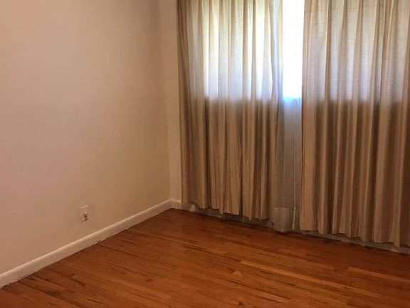 2nd image of 1509 Banneker Ave