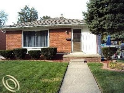 1st image of 251 Hubbard St