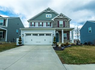 9272 Nash Ln, North Ridgeville, OH 44039