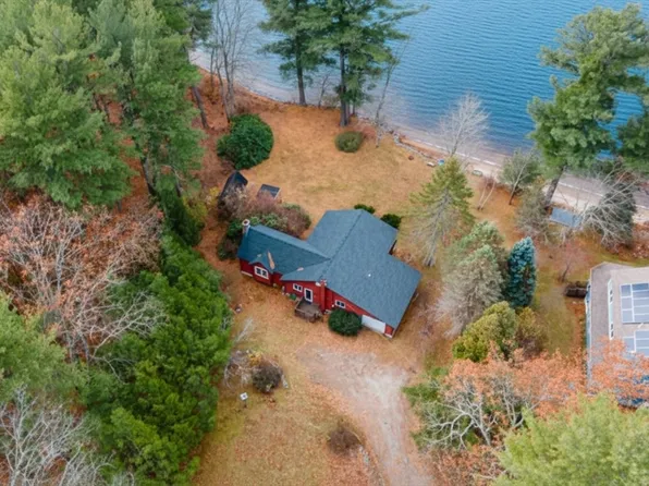 6 Mountain View Ave, Ayer, MA 01432